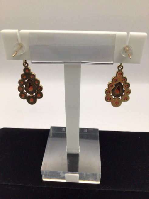 14k Gold Teardrop Garnet drop Earrings